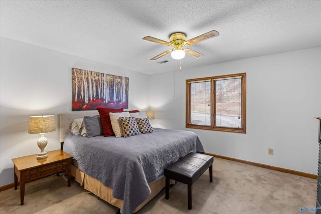 10021 Shades Road, Huntsville, AL 35803