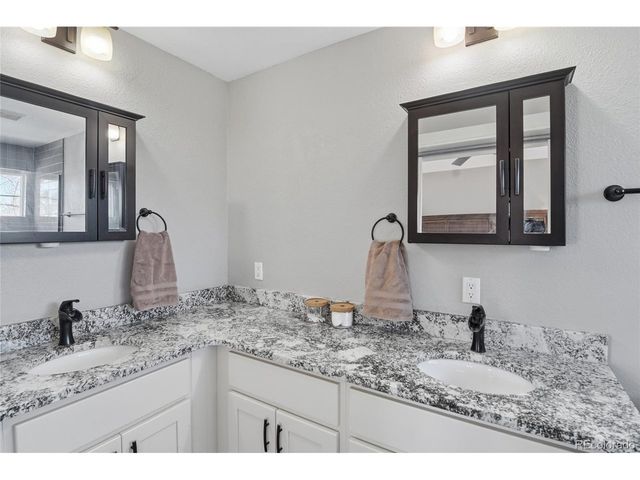 11524 Running Creek Ln, Parker, CO 80138