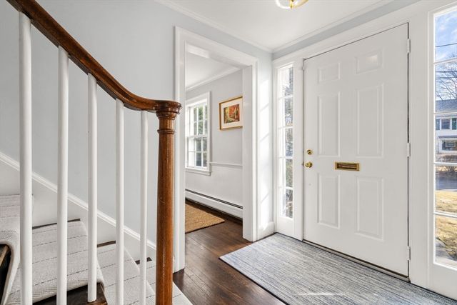 2 Cavanagh Rd, Wellesley, MA 02481