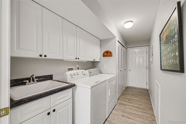 4578 Berkshire Drive, Sterling Heights, MI 48314