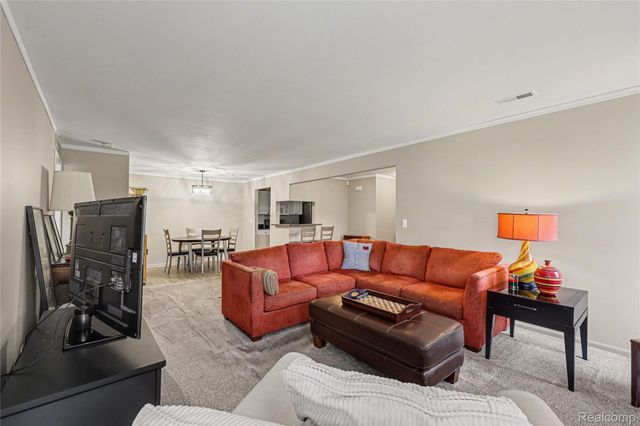 4578 Berkshire Drive, Sterling Heights, MI 48314