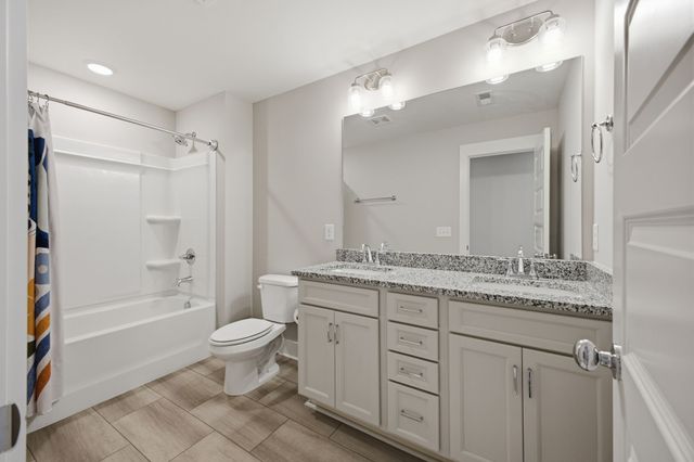 7579 Maggie Dr, Antioch, TN 37013