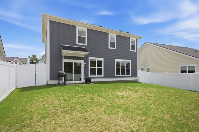 7579 Maggie Dr, Antioch, TN 37013