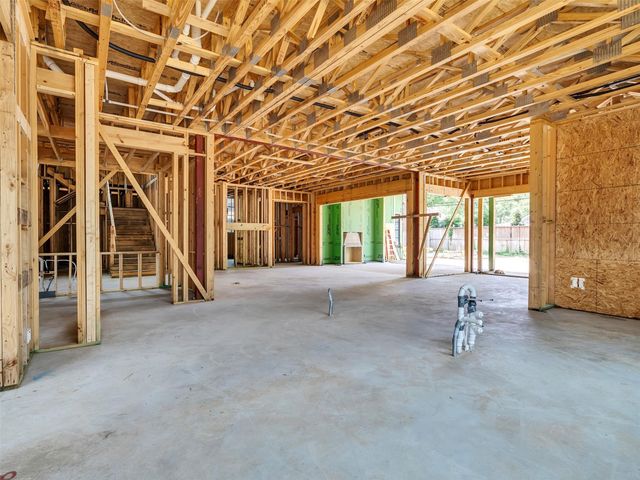 10314 Memorial Drive, Houston, TX 77024