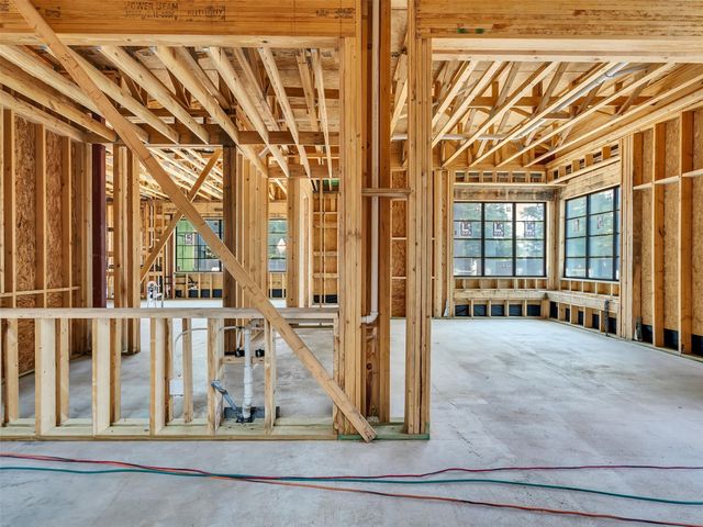 10314 Memorial Drive, Houston, TX 77024