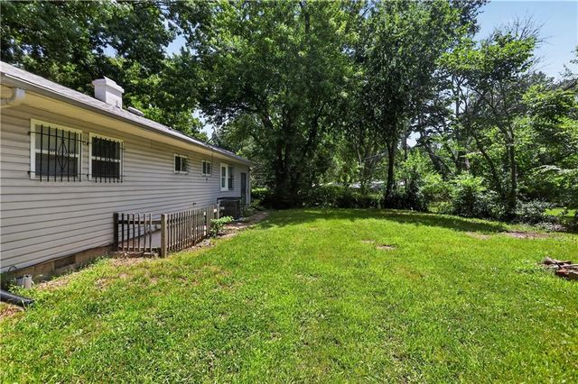 6901 E 113th Terrace, Kansas City, MO 64134