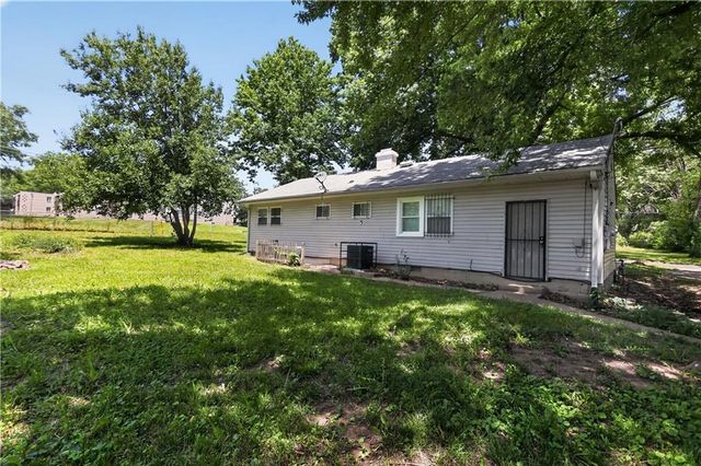 6901 E 113th Terrace, Kansas City, MO 64134