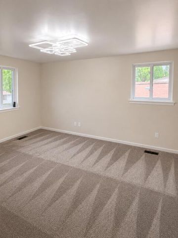 29310 Prestwick Street, Southfield City, MI 48076