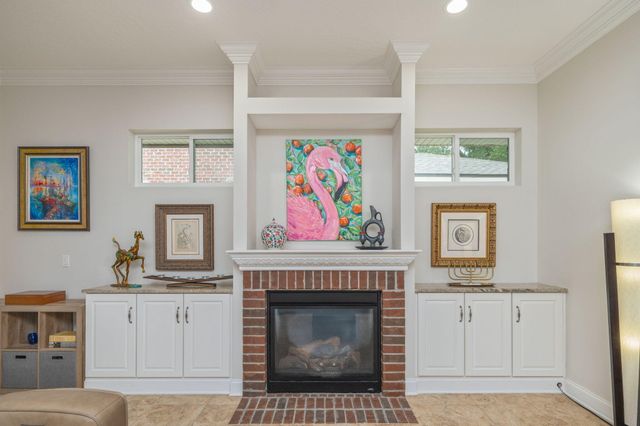 16 Plantation Oaks Drive, Mary Esther, FL 32569