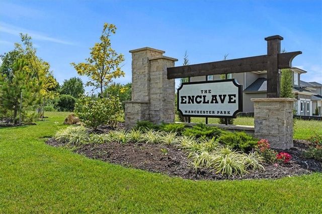 22041 W 99th Terrace, Lenexa, KS 66220