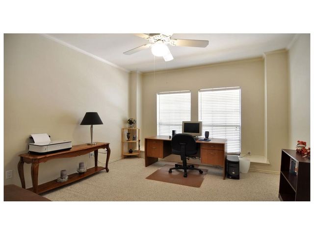 4405 Bowser Avenue 205, Dallas, TX 75219