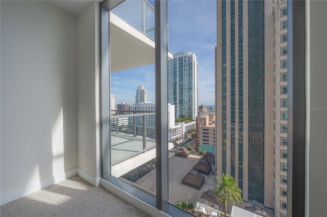 275 1ST AVENUE S 1504, St Petersburg, FL 33701