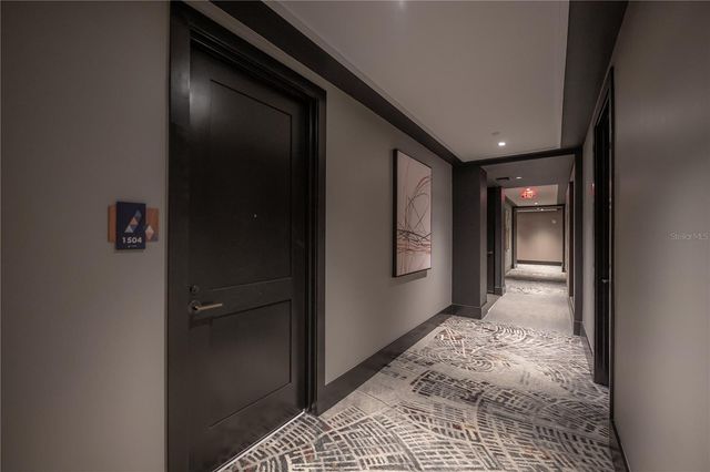 275 1ST AVENUE S 1504, St Petersburg, FL 33701