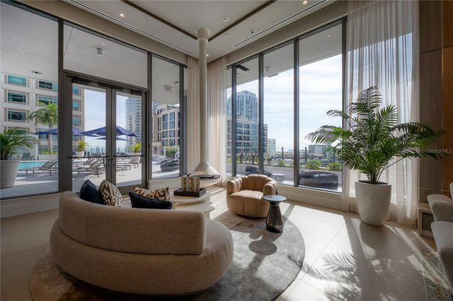 275 1ST AVENUE S 1504, St Petersburg, FL 33701