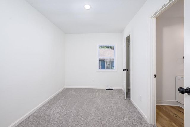 516 N 7th Street, Lawrence, KS 66044