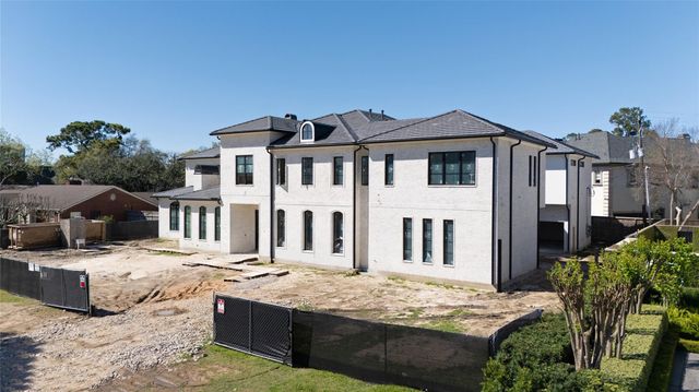 5324 Holly Springs Drive, Houston, TX 77056