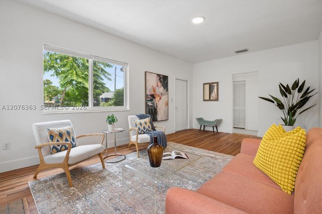 8230 NE 1st Pl, Miami, FL 33138