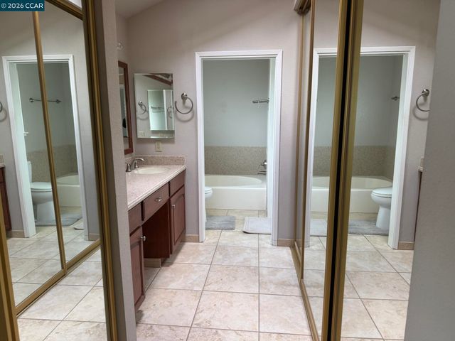 1109 Vista Point Ln, Concord, CA 94521