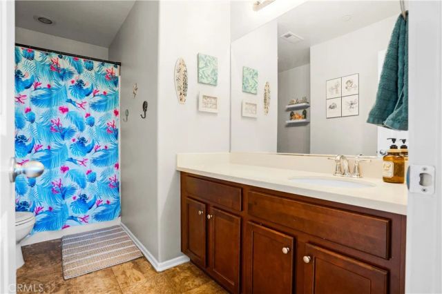 34900 Old Vine Court, Winchester, CA 92596