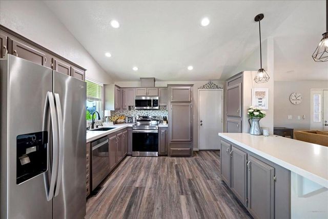 74986 Conestoga Drive, Thousand Palms, CA 92276