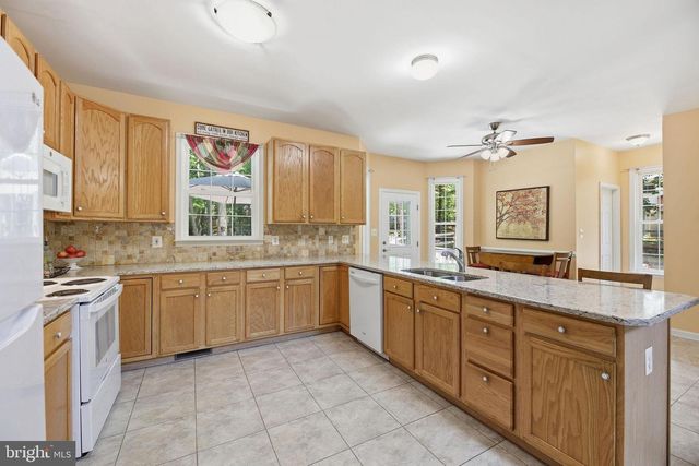 12976 MARINERS CIR, Lusby, MD 20657