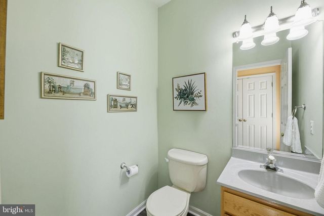 12976 MARINERS CIR, Lusby, MD 20657