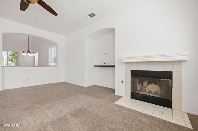44528 Orchard Lane, Lancaster, CA 93534