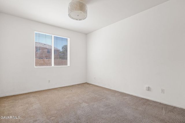 44528 Orchard Lane, Lancaster, CA 93534