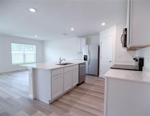 2122 NE 28TH PLACE, Ocala, FL 34470