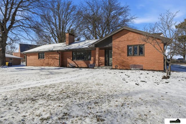 1515 W Manor Drive, Lincoln, NE 68506