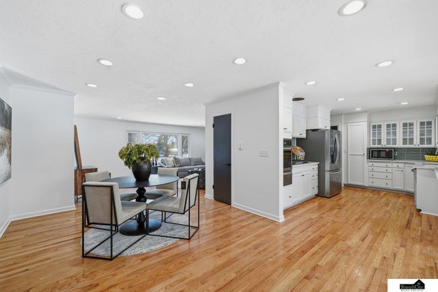 1515 W Manor Drive, Lincoln, NE 68506