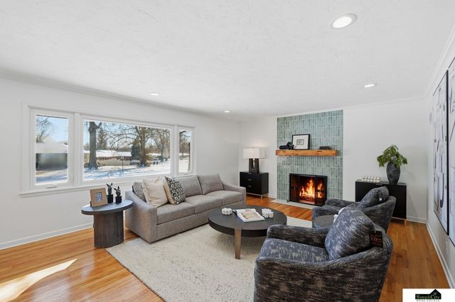 1515 W Manor Drive, Lincoln, NE 68506