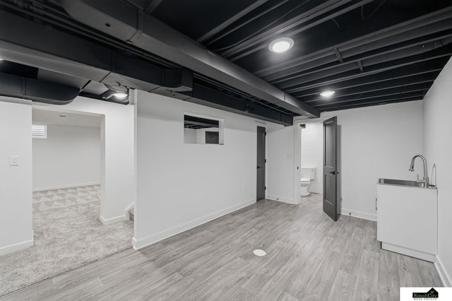 1515 W Manor Drive, Lincoln, NE 68506