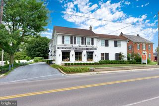 15 S STATE STREET # 104, Brownstown, PA 17508