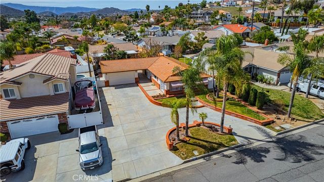 29871 Sloop Drive, Canyon Lake, CA 92587