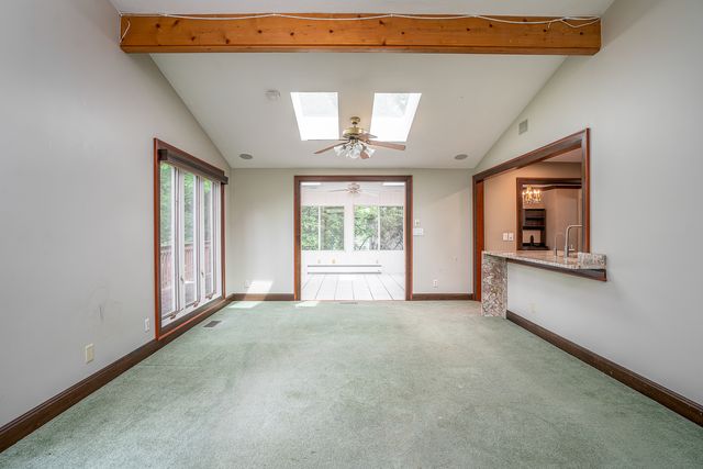 10 WOODLEY Road, Rock Island, IL 61201