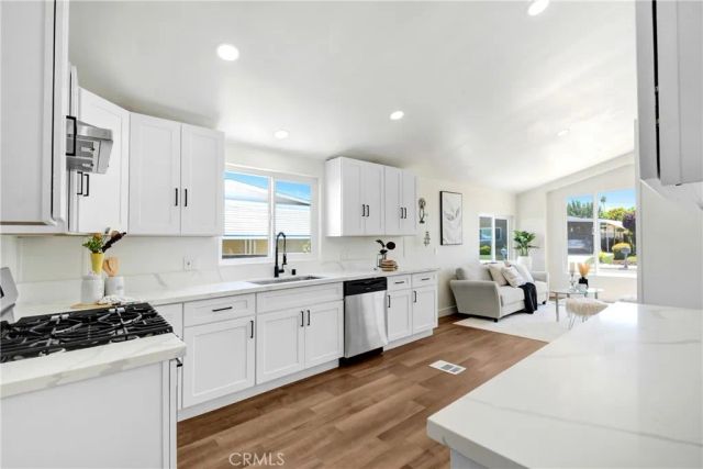 1730 San Simeon Drive, Hemet, CA 92545