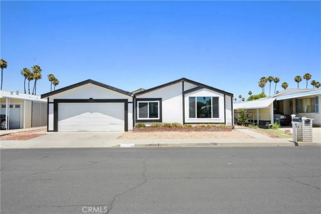1730 San Simeon Drive, Hemet, CA 92545