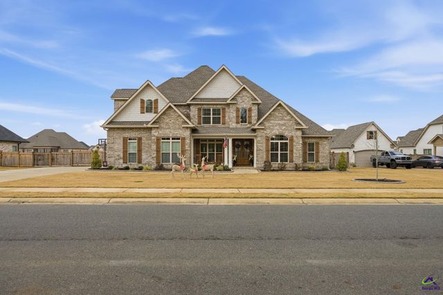 210 Bristleleaf Path, Kathleen, GA 31047