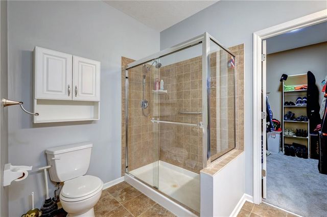 1516 NW Primrose Lane, Blue Springs, MO 64015