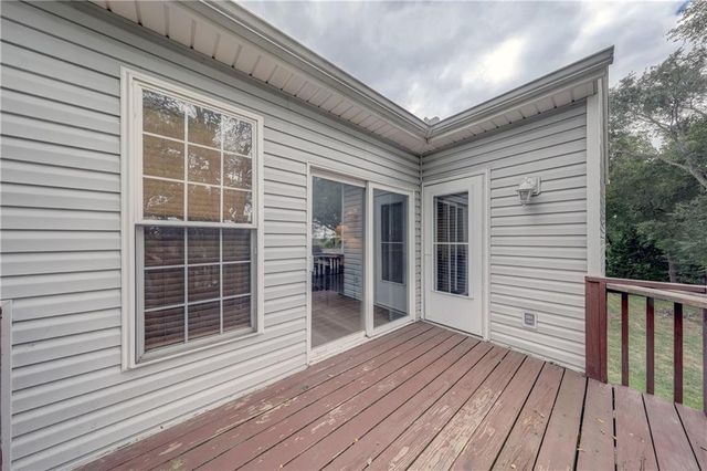 1516 NW Primrose Lane, Blue Springs, MO 64015
