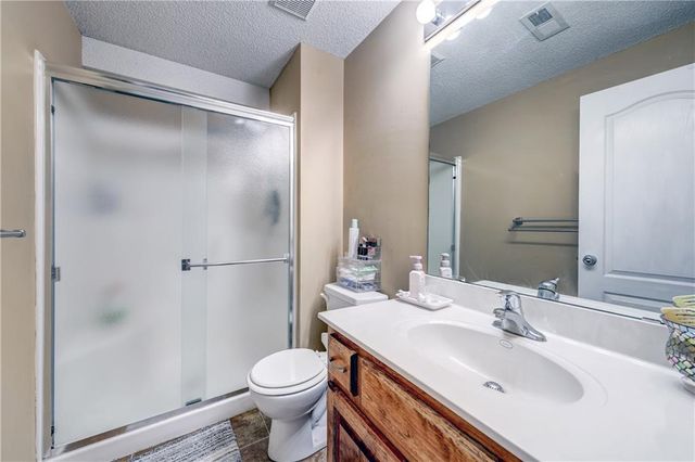 1516 NW Primrose Lane, Blue Springs, MO 64015