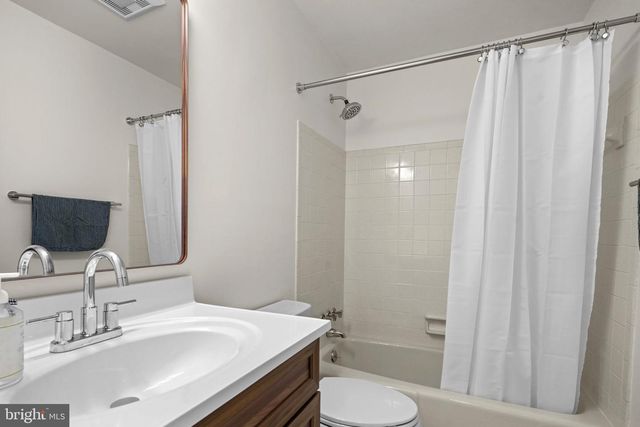 1420 GILBERT RD, Arnold, MD 21012