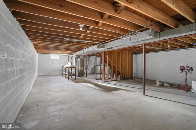 1420 GILBERT RD, Arnold, MD 21012