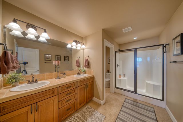 617 SW Peak View Place, Bend, OR 97702