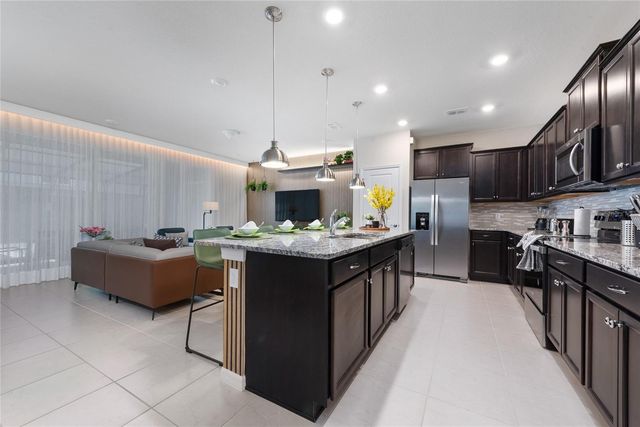 4322 LANA AVENUE, Davenport, FL 33897