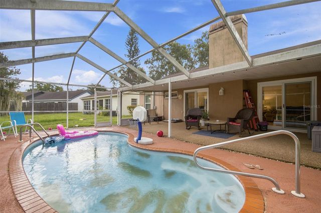 1014 HARDWOOD DRIVE, Valrico, FL 33596