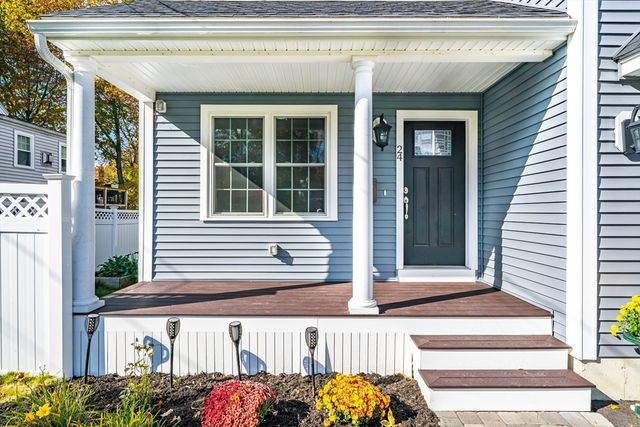 24 Donald St, Lexington, MA 02420