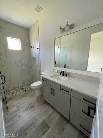 3725 Sapphire Cove CIR E, Naples, FL 34114