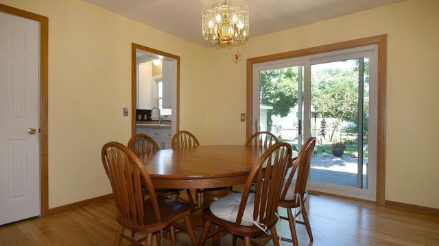 10717 Nord Avenue S, Bloomington, MN 55437